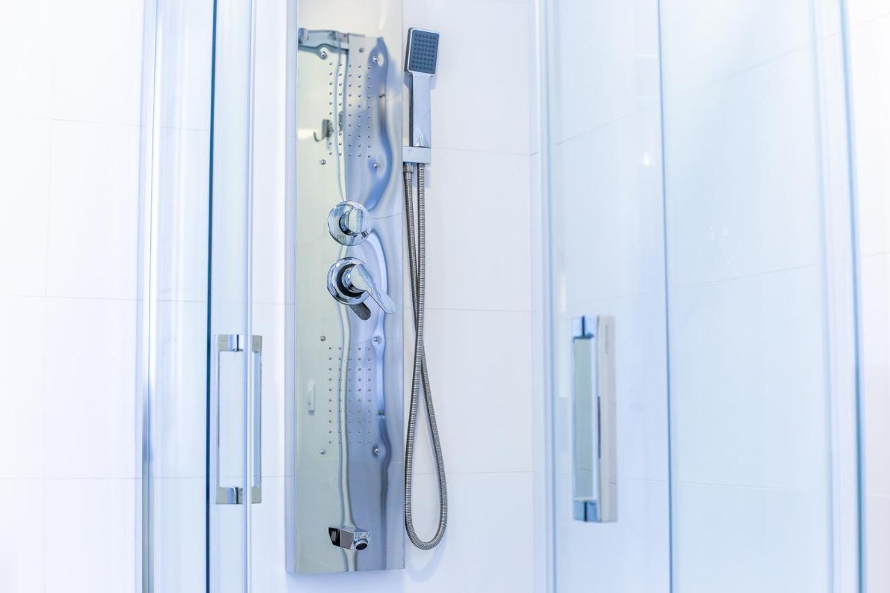 Apartamentos Hervas Suites Zewnętrze zdjęcie