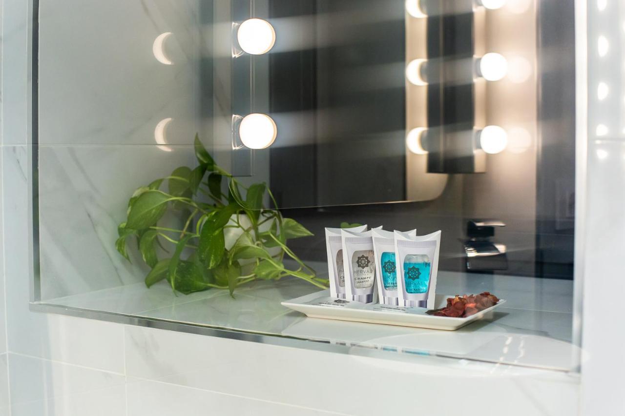 Apartamentos Hervas Suites Zewnętrze zdjęcie