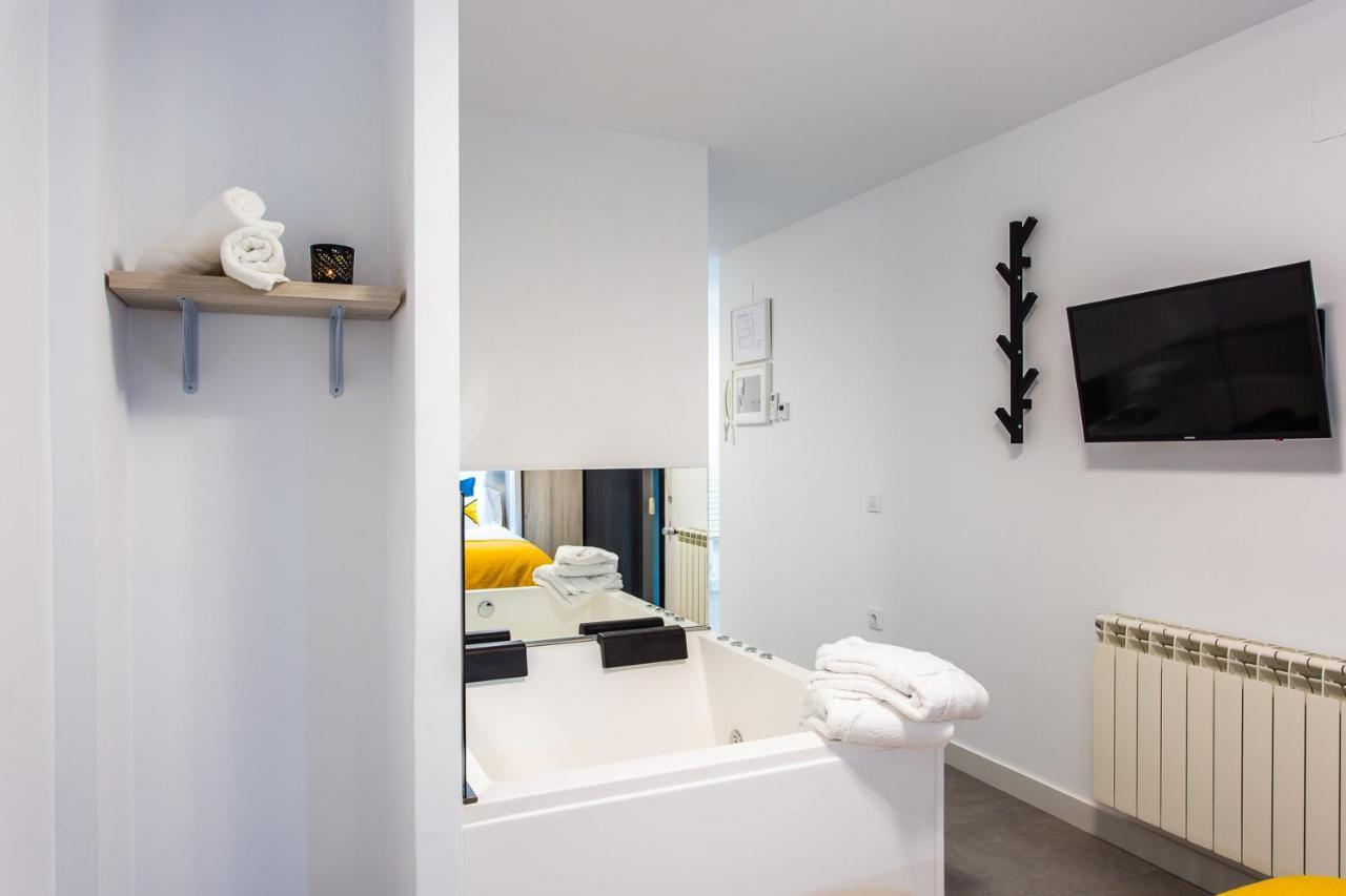 Apartamentos Hervas Suites Zewnętrze zdjęcie